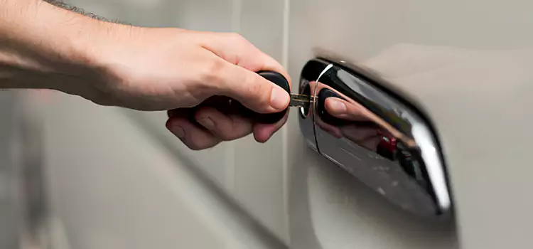Why Choose Our Auto Locksmith Team in Taylors, SC?